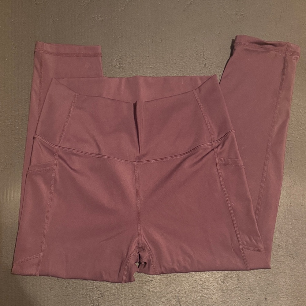 Zyia Active Brilliant Fig/Wine Crop Leggings Size 8-10
